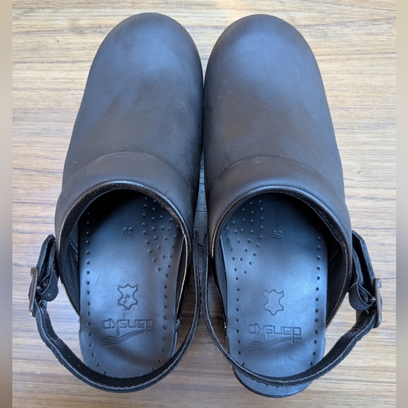 Dansko Ingrid Clog Black Oiled Leather Ankle Strap Slip On Shoes Size 39, 8.5-9 - Picture 9 of 15